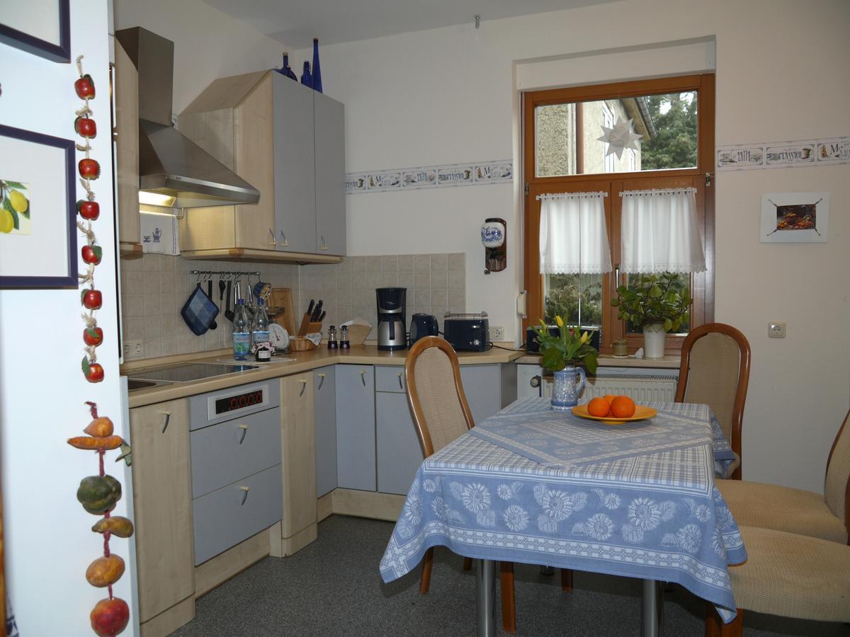 Ferienwohnung Haus "Anna" Bad Blankenburg Exterior foto